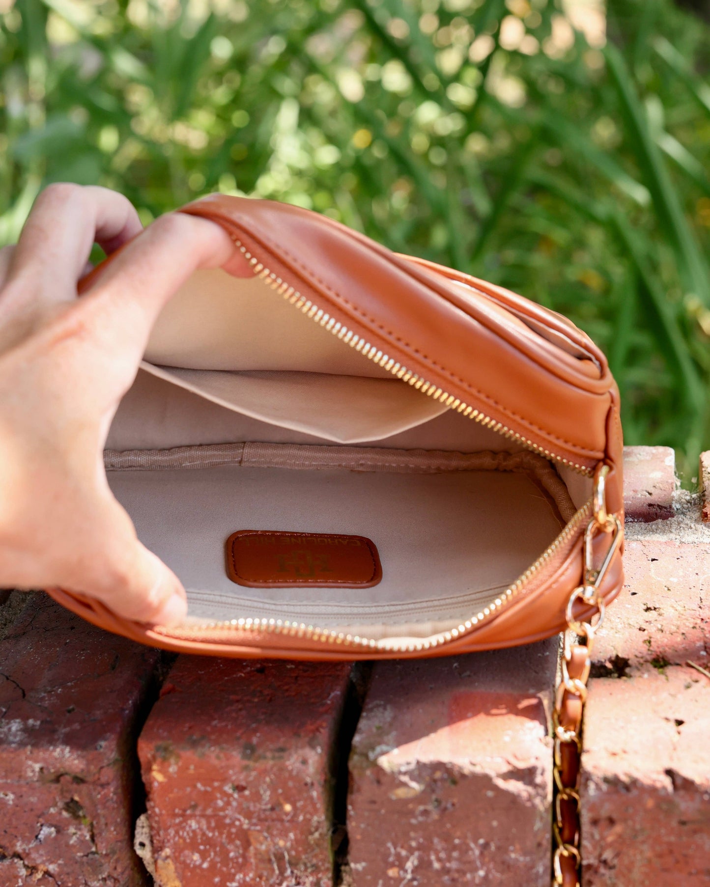 Fiona Crossbody Pearl