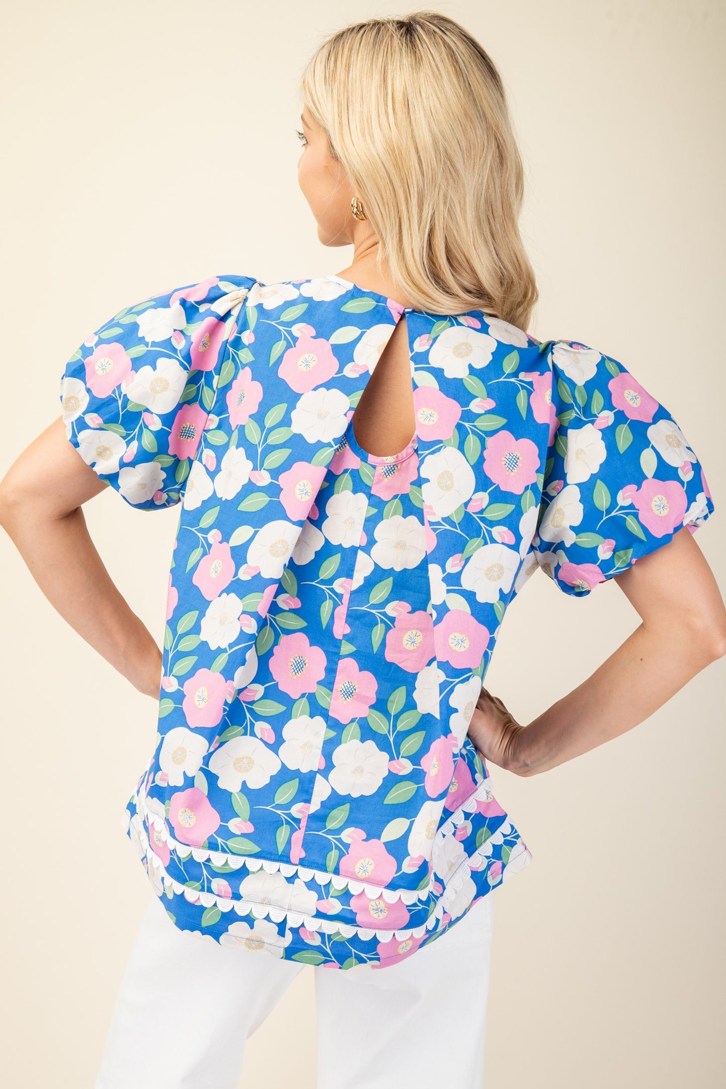 Puffy Sleeve Top with Keyhole
