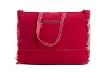 Myra Amora Pais Weekender Bag