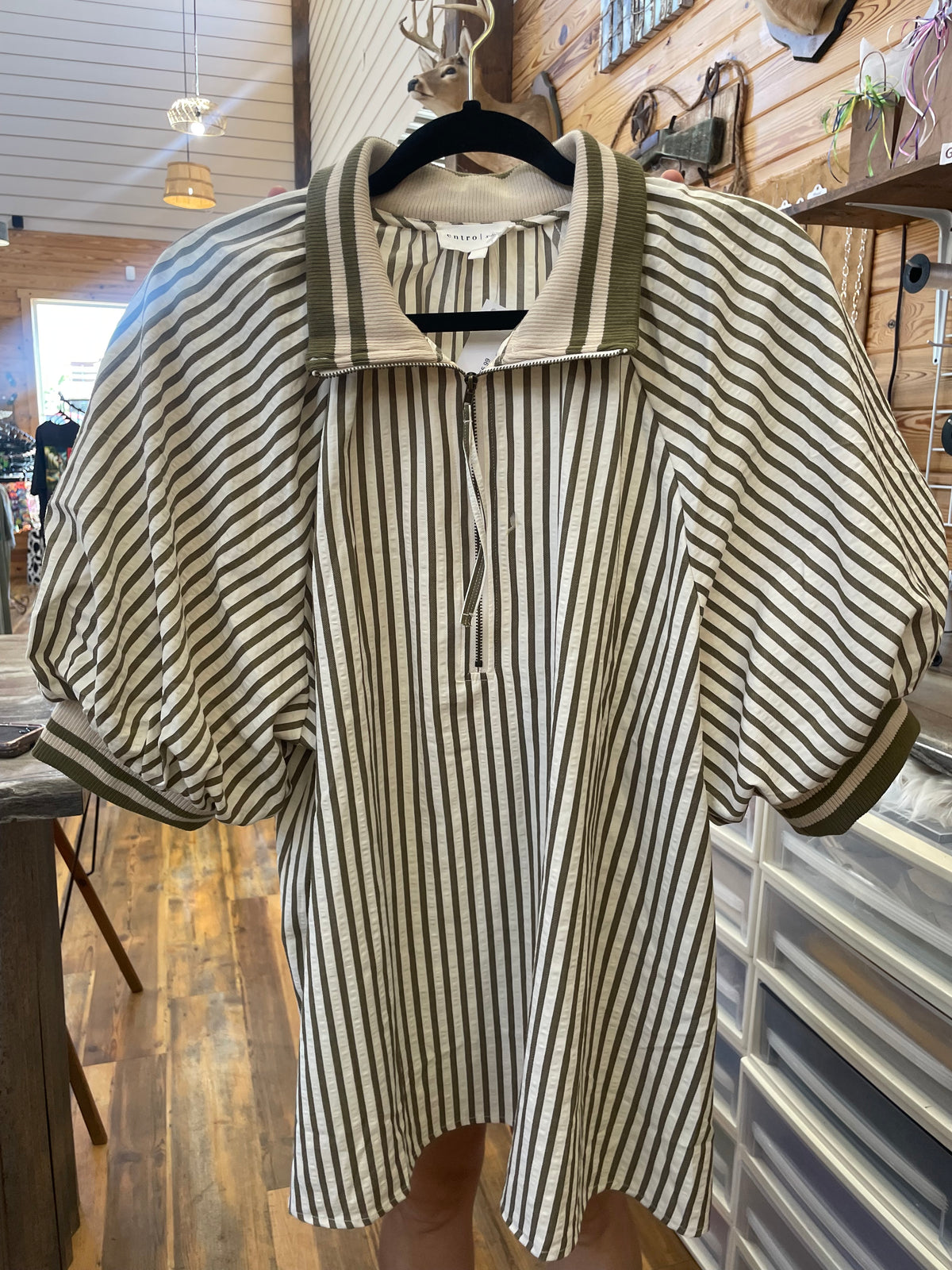 Plus Striped Puffed Sleeve Top
