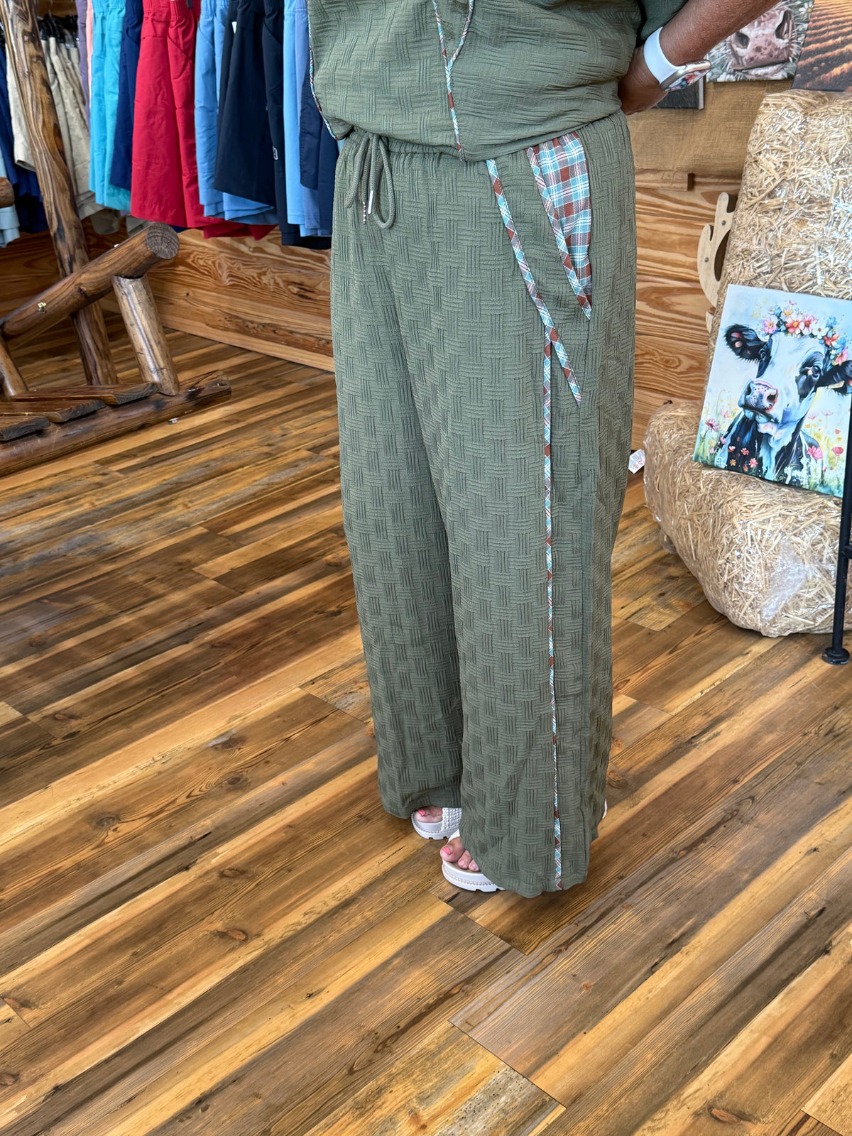 Textured Relaxed Fit Pants