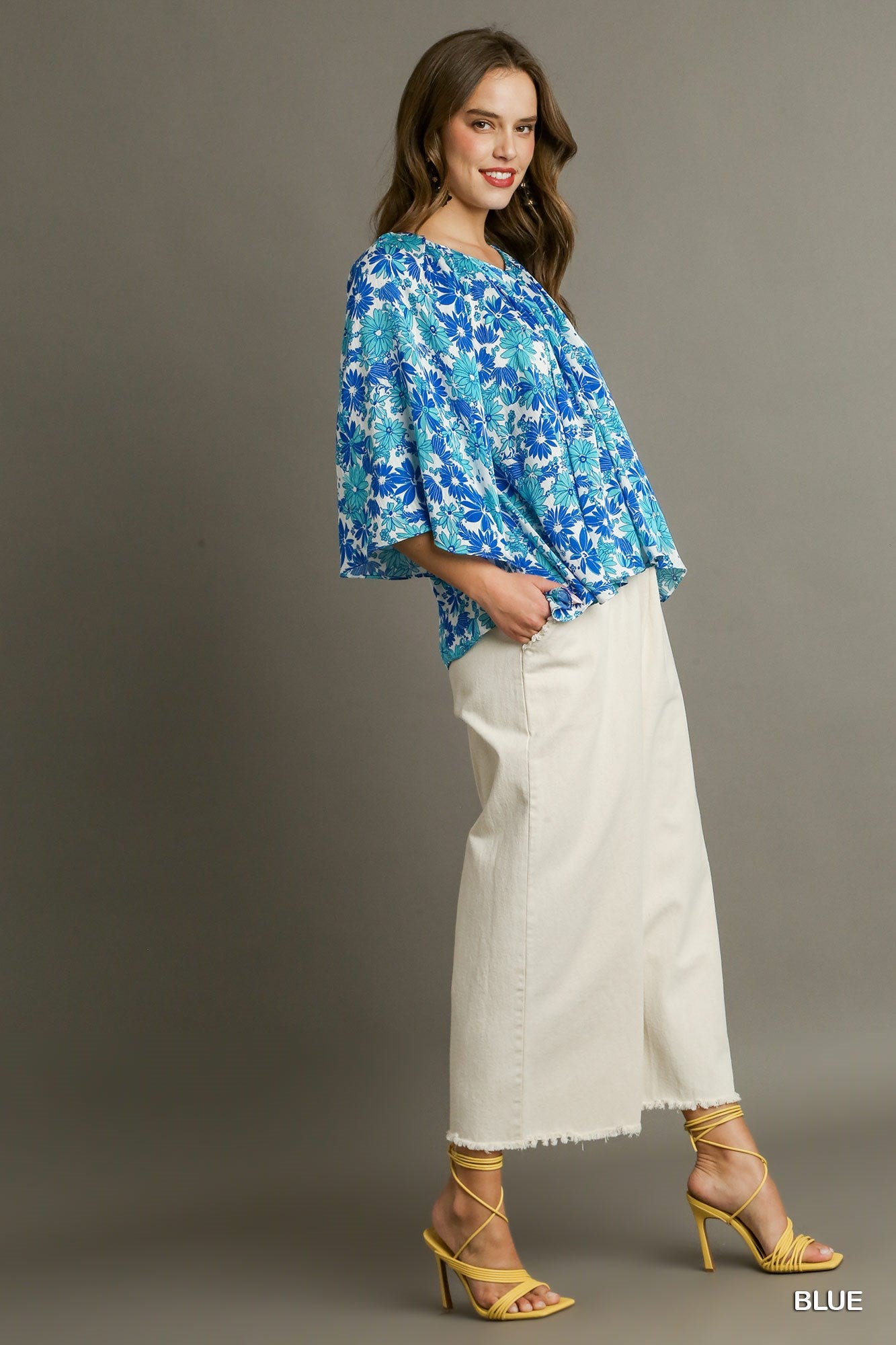 Floral V-Neck Pleated Top