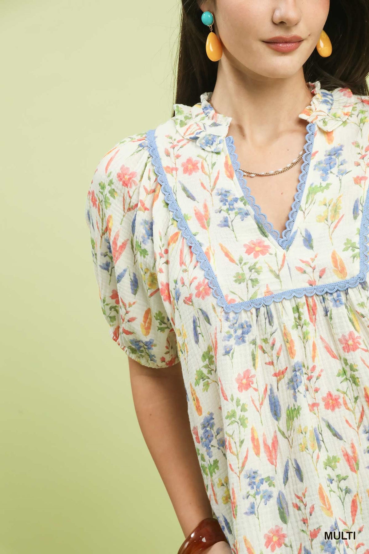 Watercolor Floral Lace Trim Top