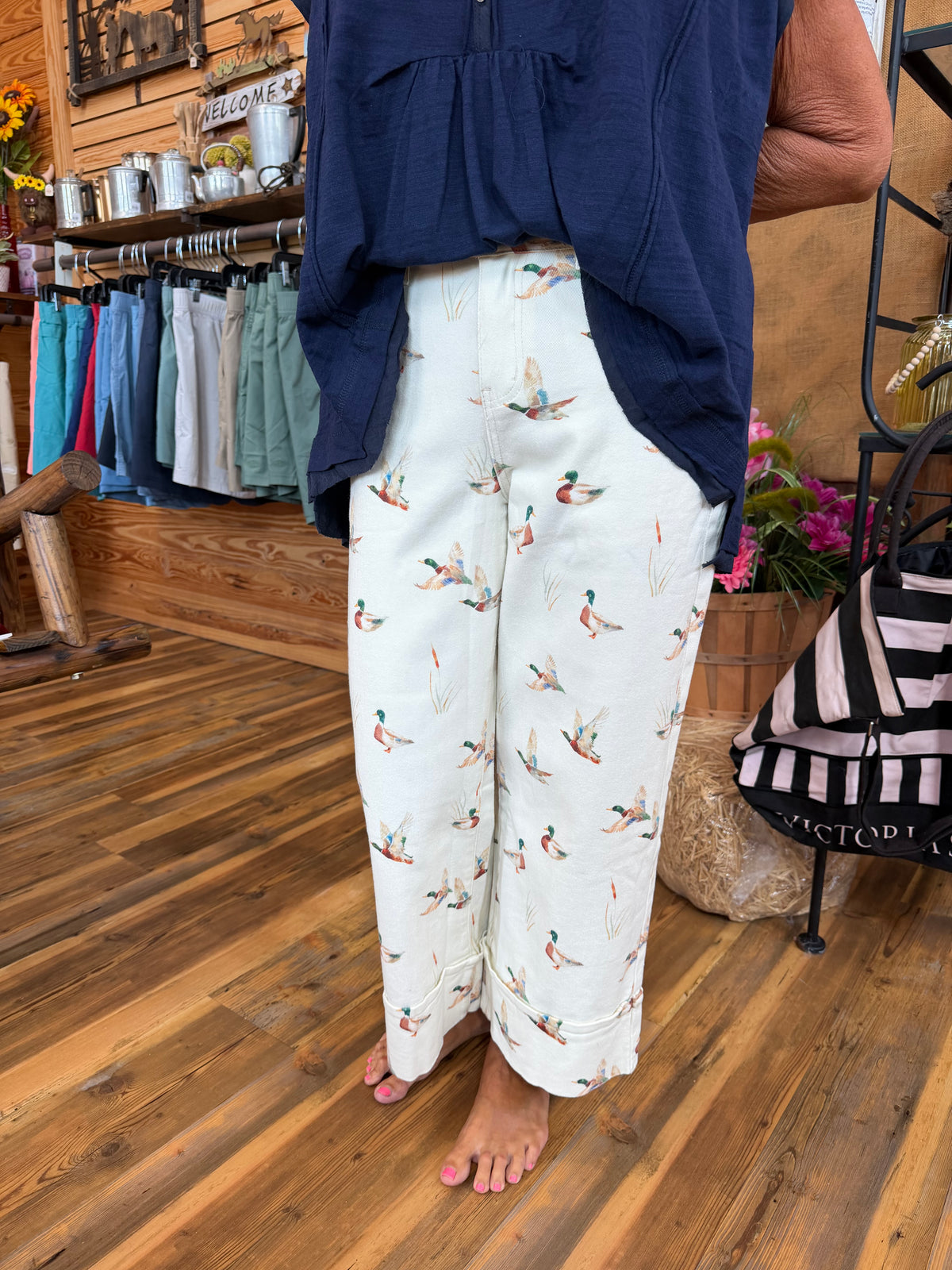 Mallard Printed Cuffed Hem Shift Jeans