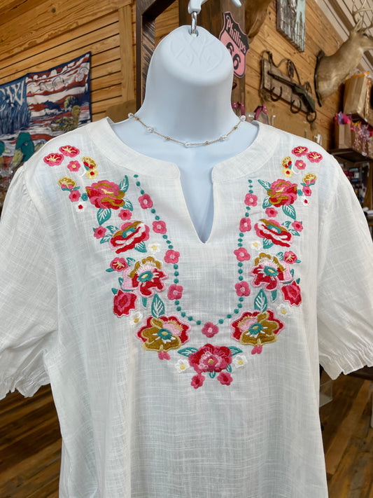 Plus Floral Embroidered Linen Blouse