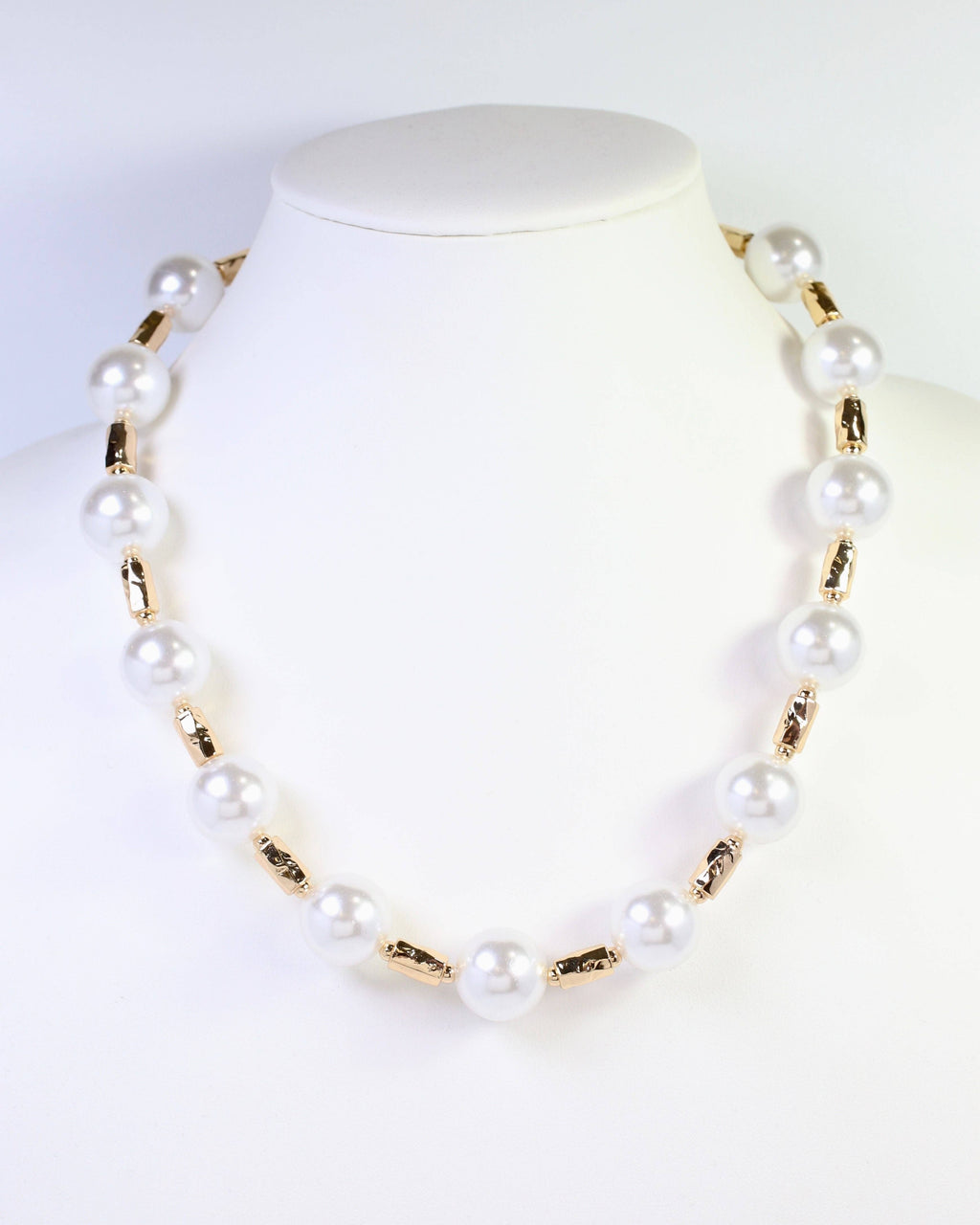 Caroline Hill Beaufort Pearl Gold Necklace