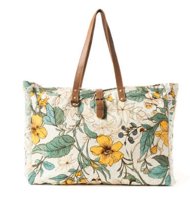 Myra Lovely Florals Weekender Bag In Light Green